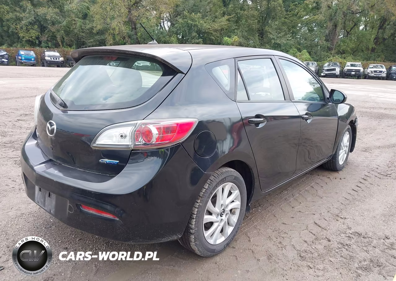 2013 Mazda Mazda3 I Touring VIN:JM1BL1L7XD1764002 - 4