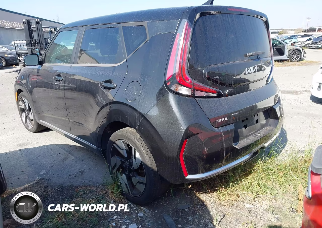 2024 Kia Soul Gt-Line VIN:KNDJ53AU1R7226397 - 3