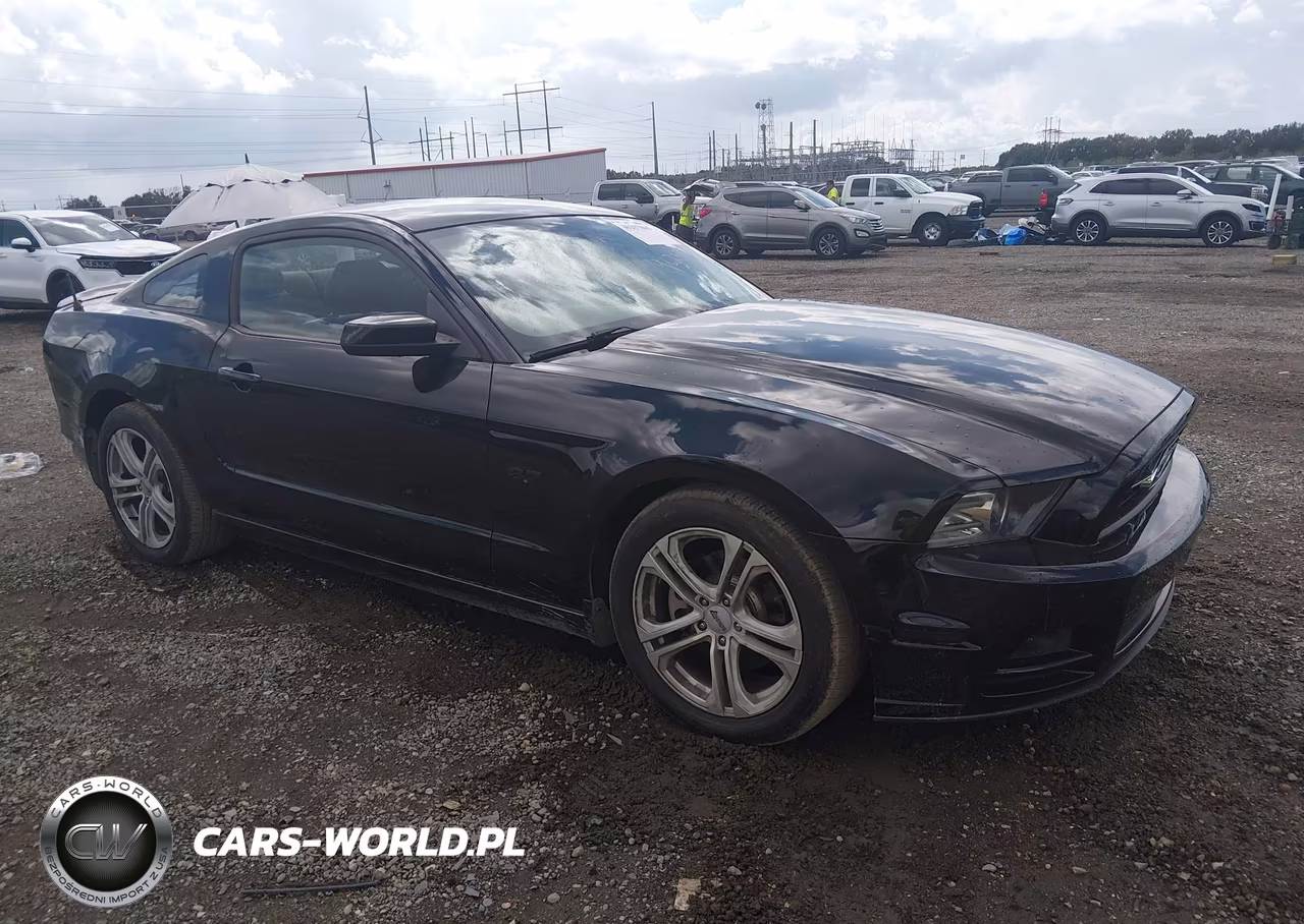 2013 Ford Mustang V6 Premium