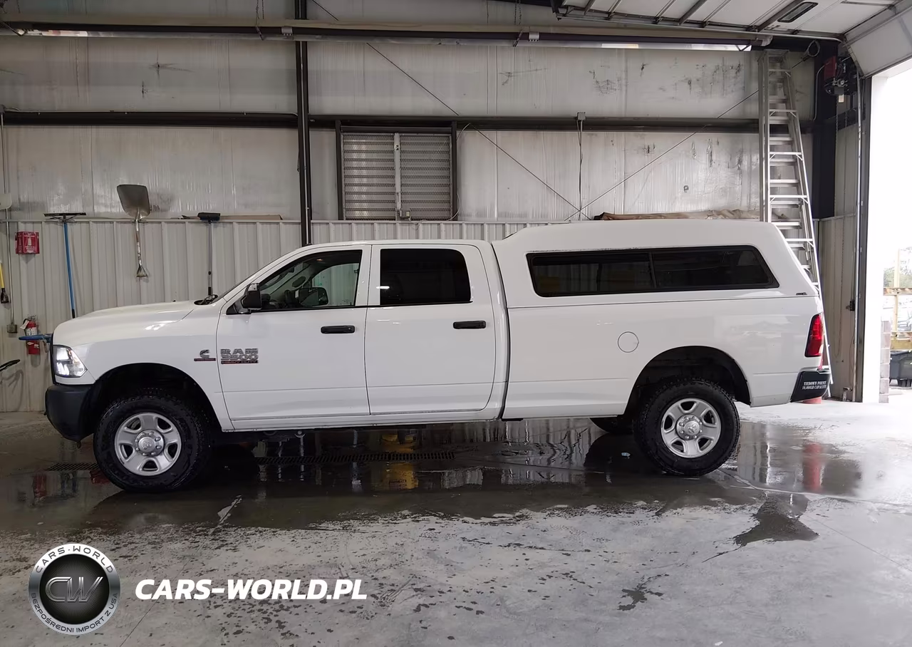 2017 Ram 3500 Tradesman 4X4 8' Box VIN:3C63R3GL5HG710515 - 14