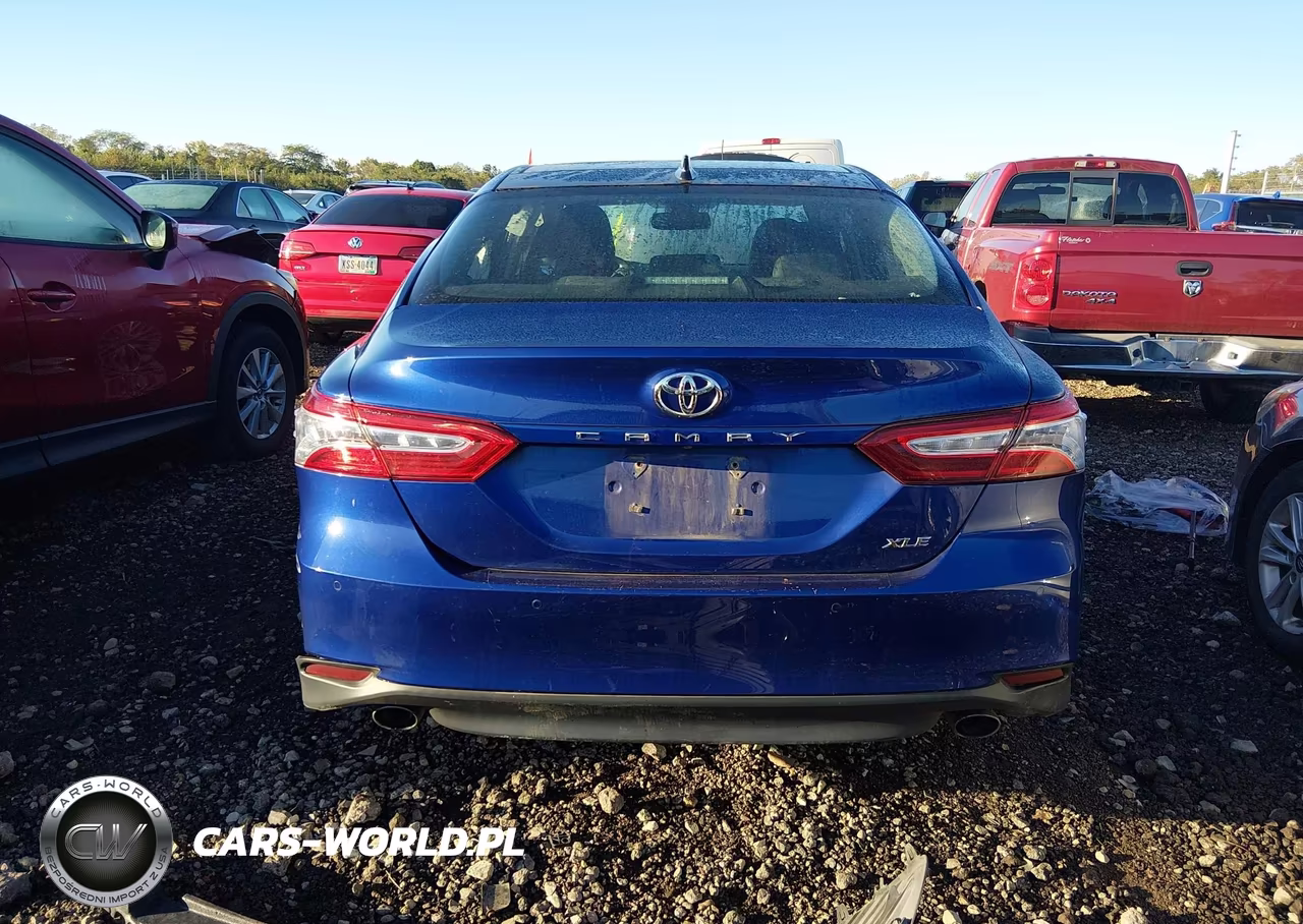2018 Toyota Camry Xle V6 VIN:4T1BZ1HK7JU501967 - 16