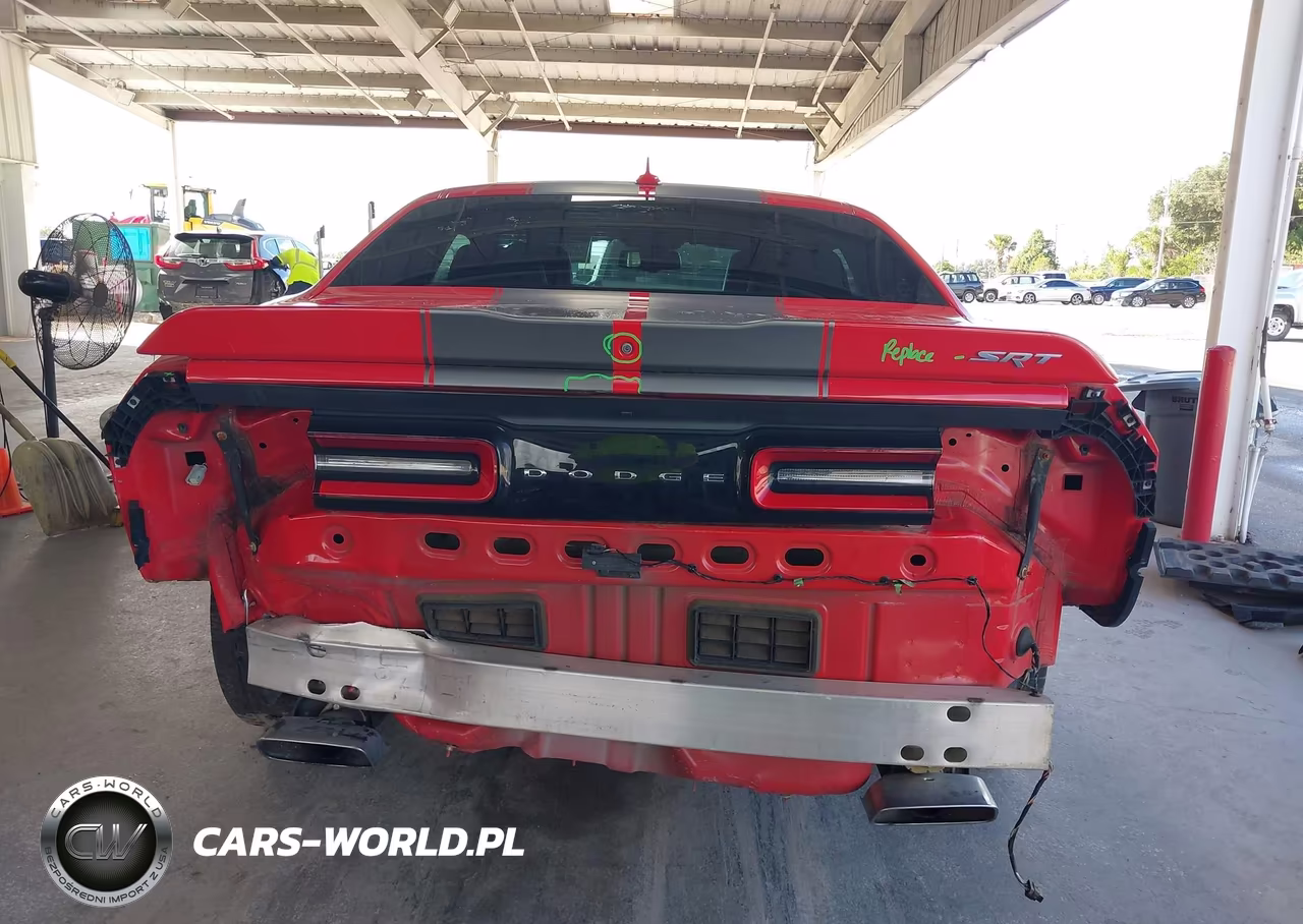 2016 Dodge Challenger Srt 392 VIN:2C3CDZDJ1GH125723 - 17