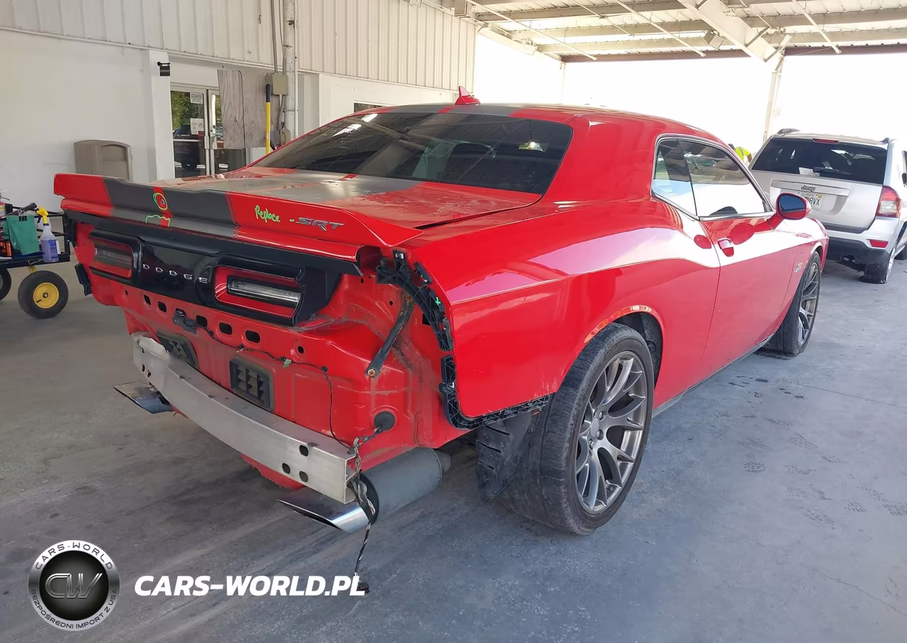 2016 Dodge Challenger Srt 392 VIN:2C3CDZDJ1GH125723 - 4