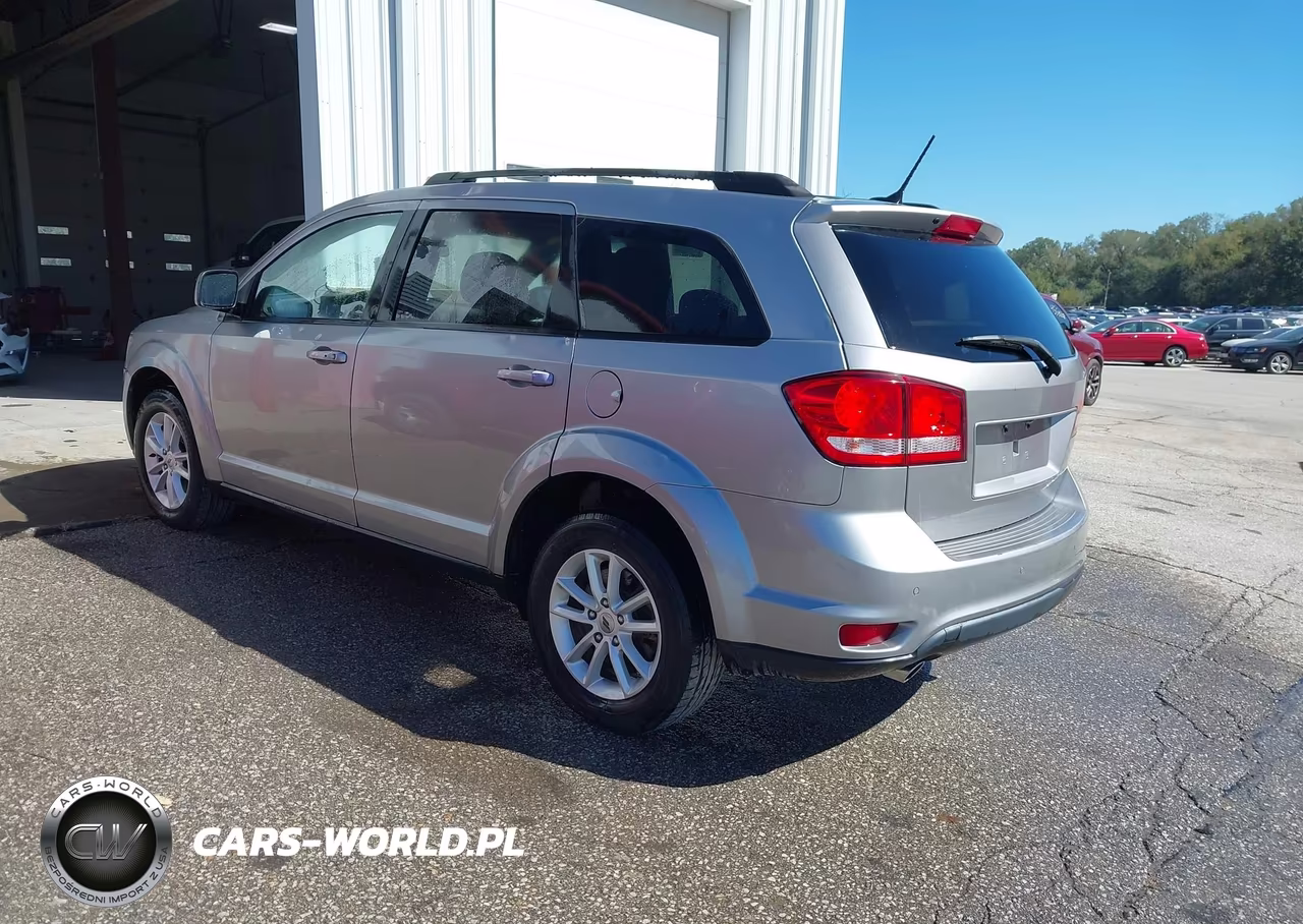 2018 Dodge Journey Sxt VIN:3C4PDCBG2JT324781 - 3