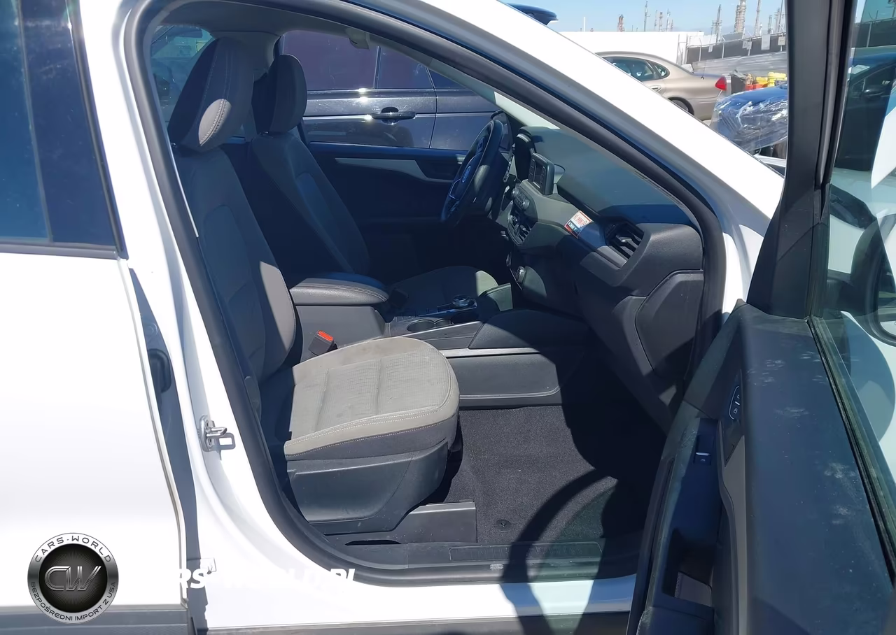 2021 Ford Escape S VIN:1FMCU9F6XMUA50867 - 5