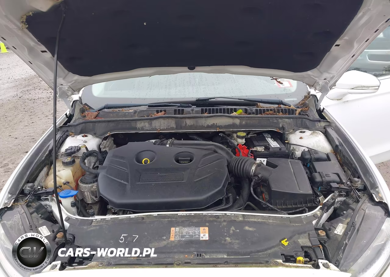 2016 Ford Fusion Titanium VIN:3FA6P0K95GR135816 - 10