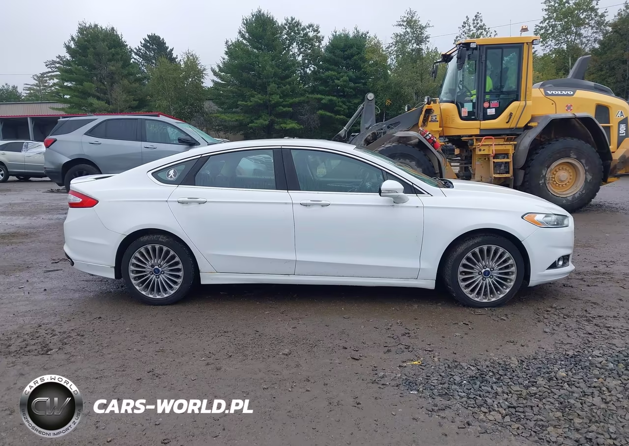 2016 Ford Fusion Titanium VIN:3FA6P0K95GR135816 - 13