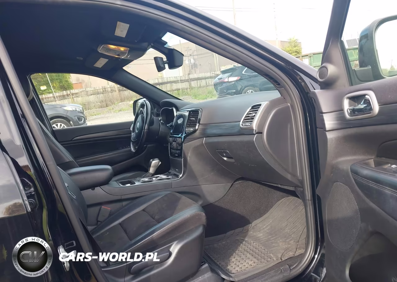 2020 Jeep Grand Cherokee Altitude 4X4 VIN:1C4RJFAG4LC327118 - 5
