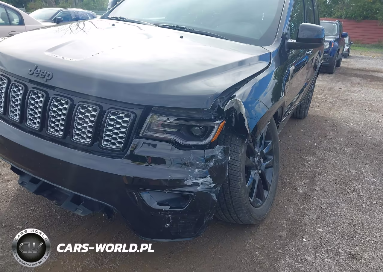 2020 Jeep Grand Cherokee Altitude 4X4 VIN:1C4RJFAG4LC327118 - 6