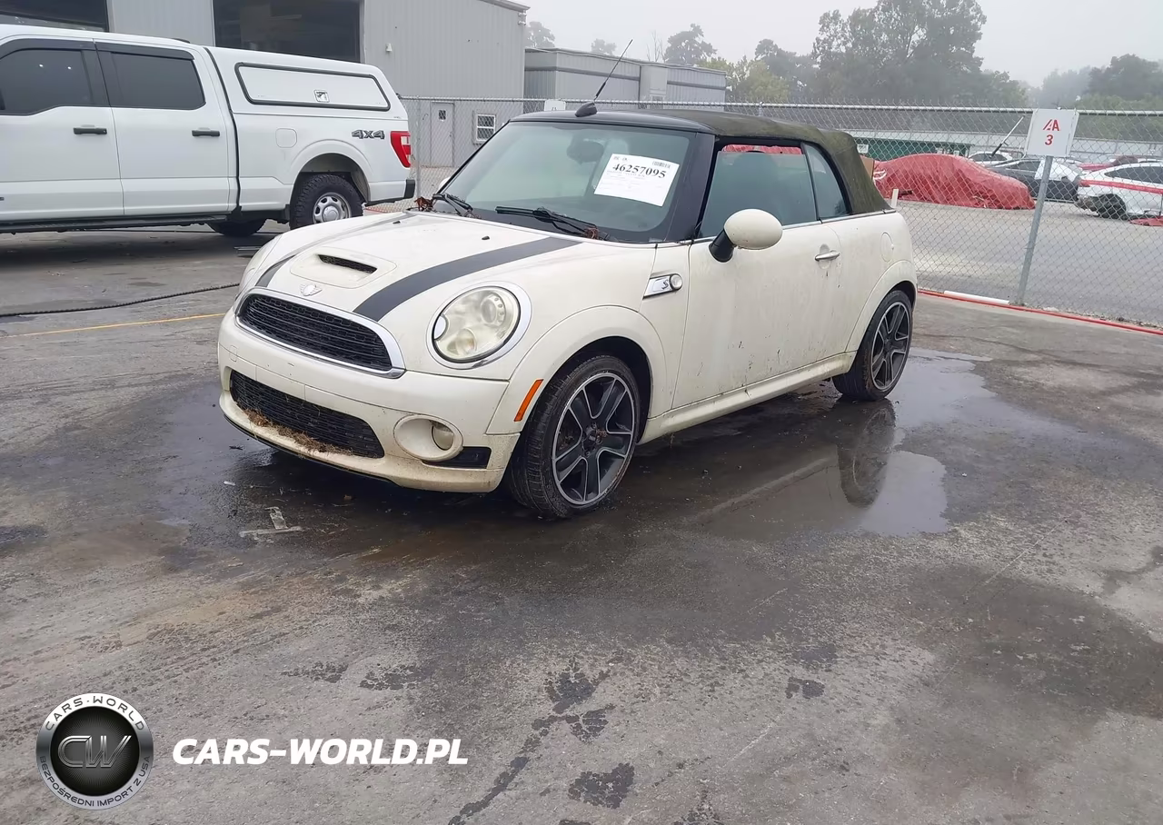 2010 Mini Cooper S VIN:WMWMS3C5XATZ85280 - 2