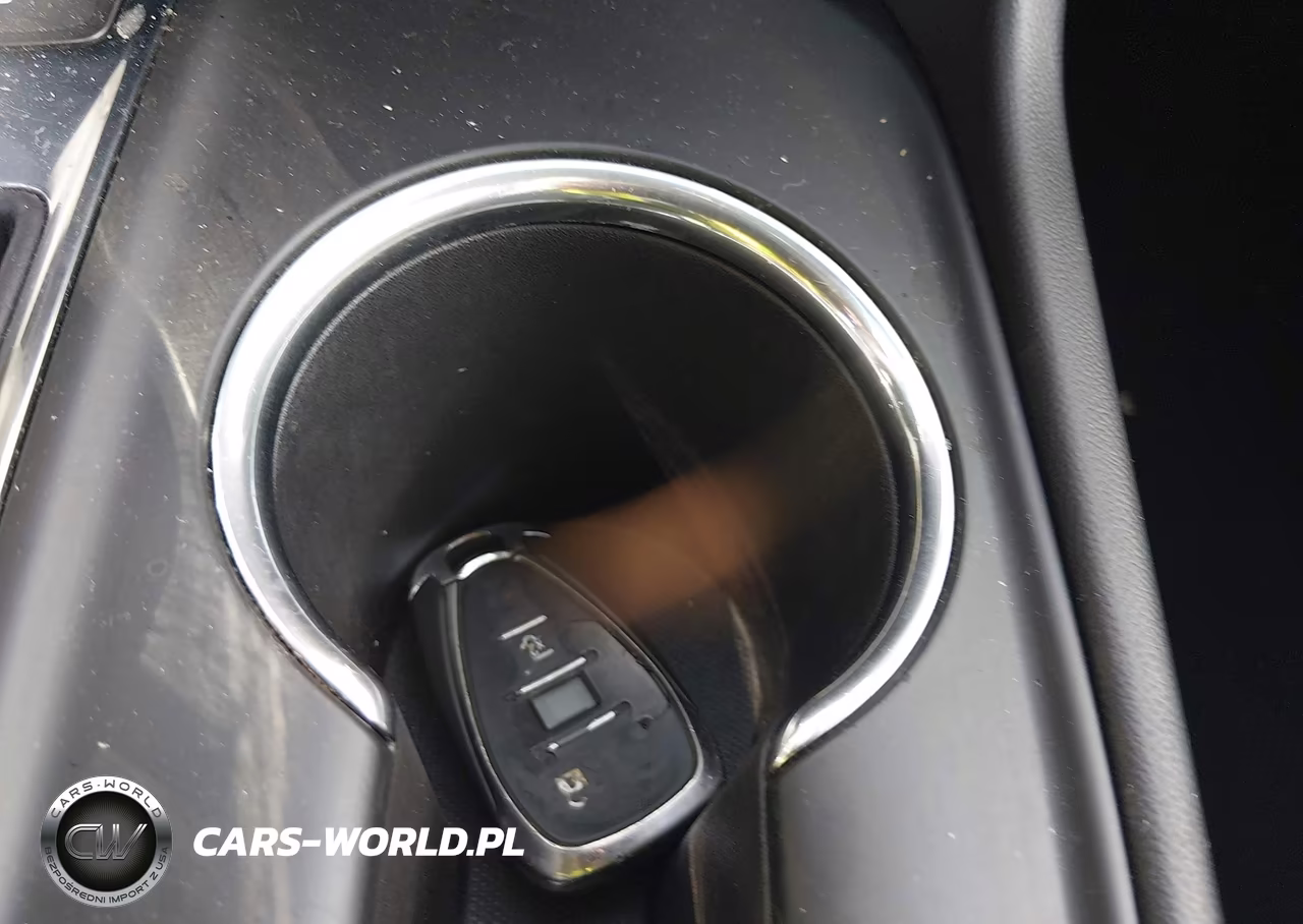 2018 Chevrolet Equinox Premier VIN:3GNAXVEV8JS525116 - 11