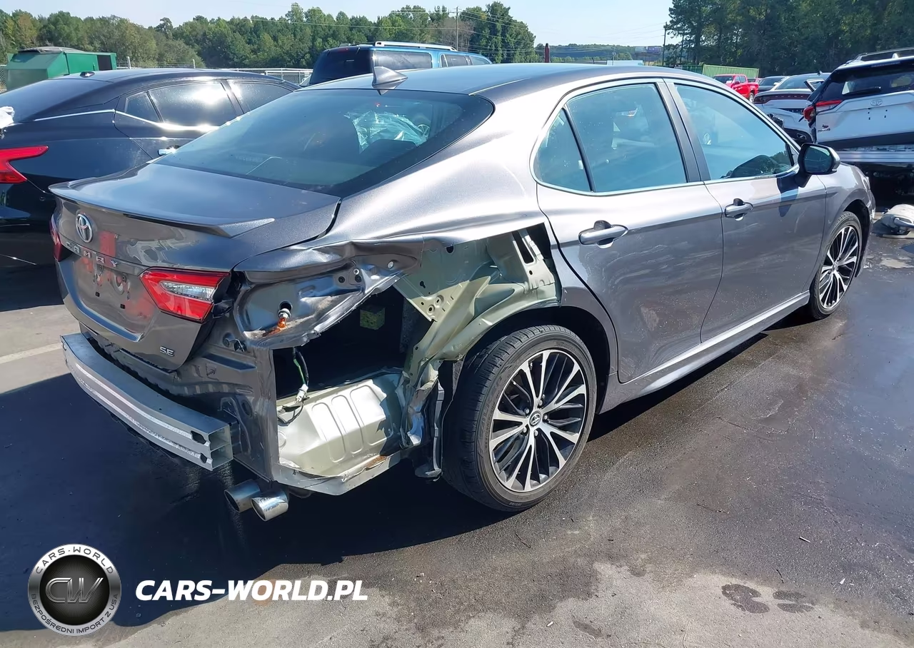 2019 Toyota Camry Se VIN:4T1B11HK3KU692120 - 4