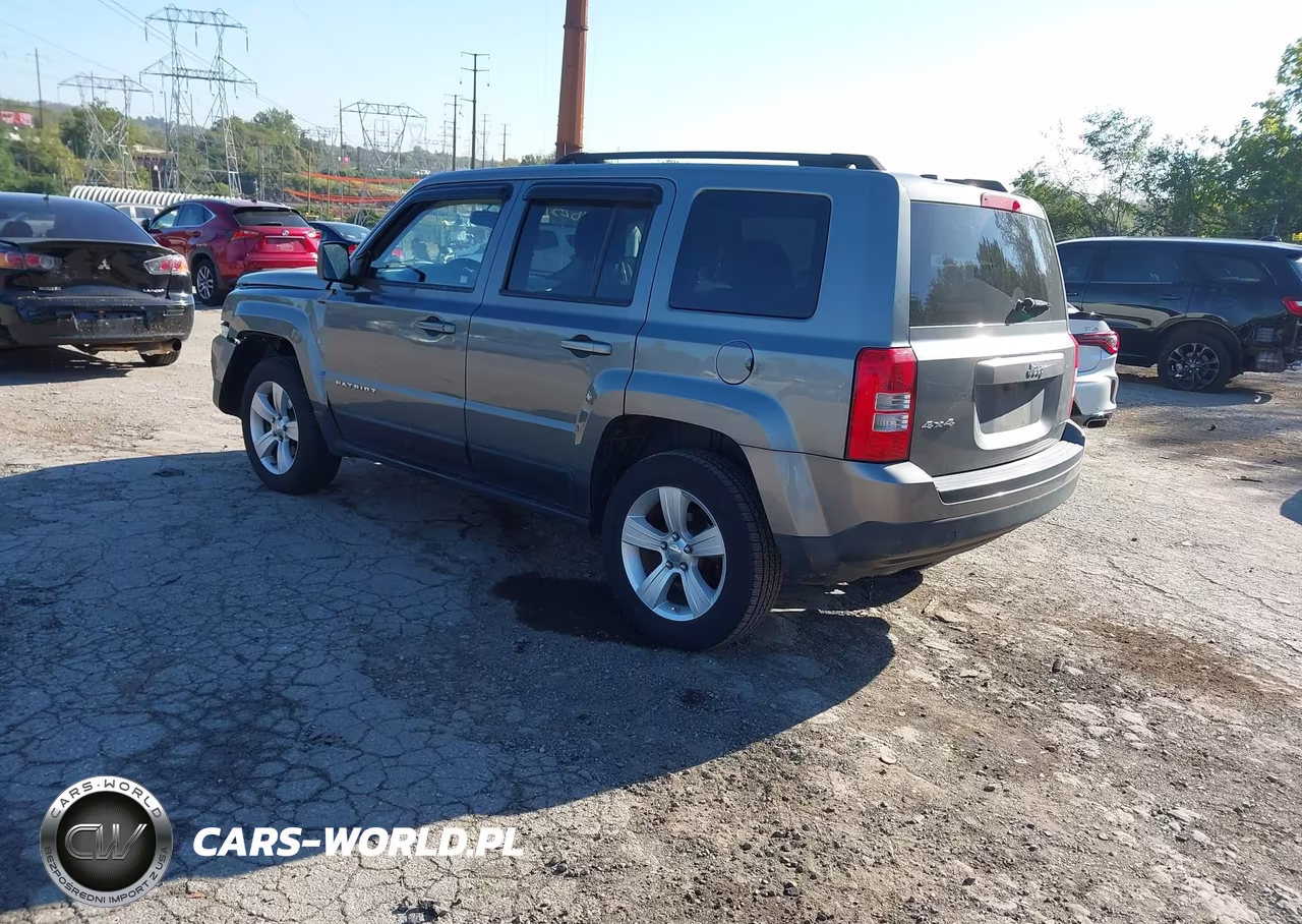 2012 Jeep Patriot Sport VIN:1C4NJRBB0CD578473 - 3
