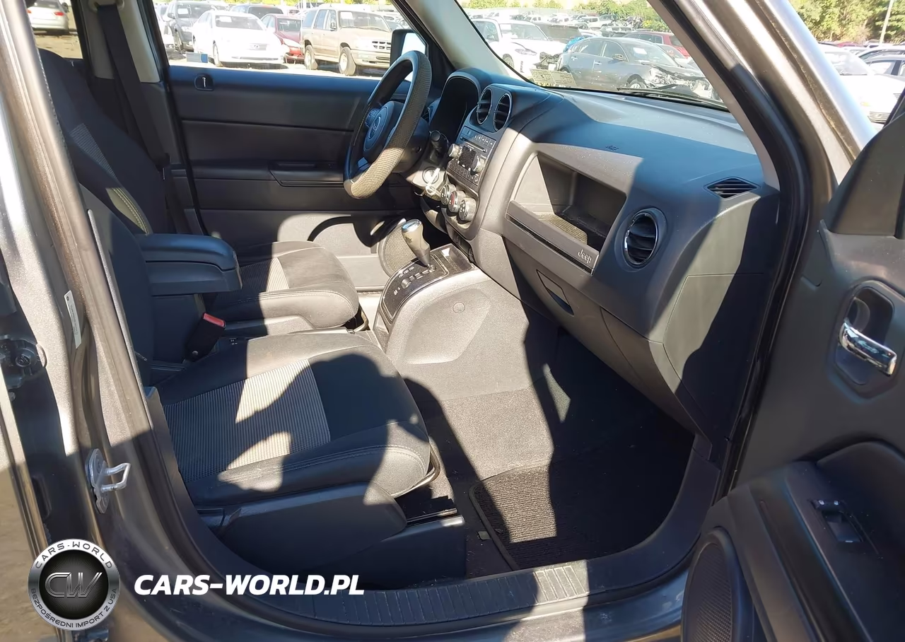 2012 Jeep Patriot Sport VIN:1C4NJRBB0CD578473 - 5