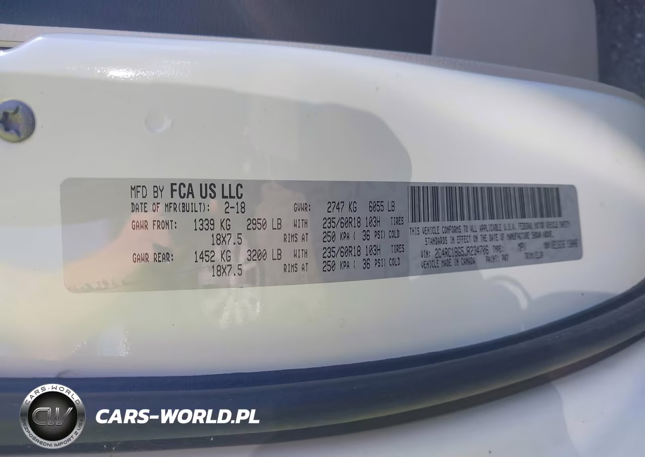 2018 Chrysler Pacifica Touring L VIN:2C4RC1BG5JR234706 - 9
