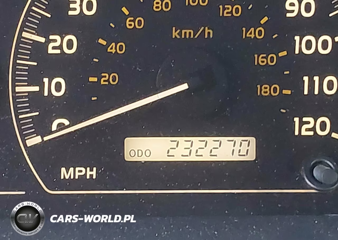 2005 Toyota Sequoia Limited V8 VIN:5TDBT48A55S250813 - 15