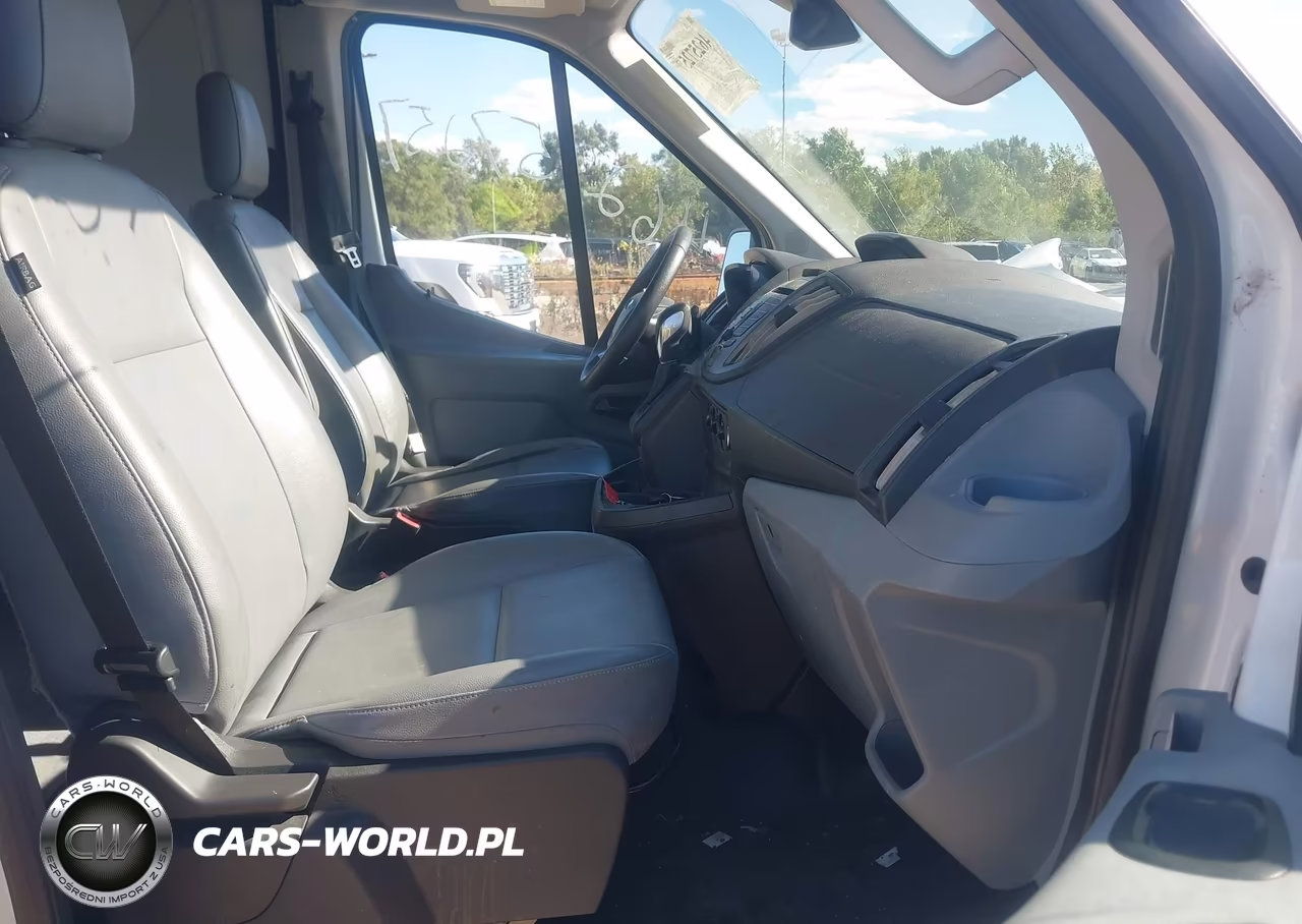 2019 Ford Transit-350 VIN:1FTBW2UG2KKB07343 - 5