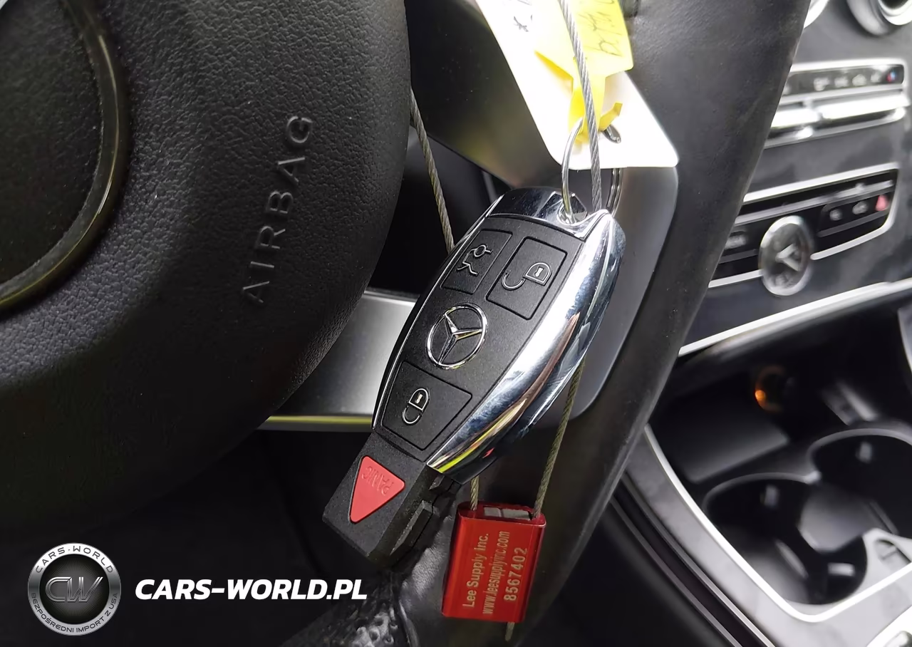 2017 Mercedes-Benz C 300 4Matic VIN:WDDWJ4KB8HF375582 - 11