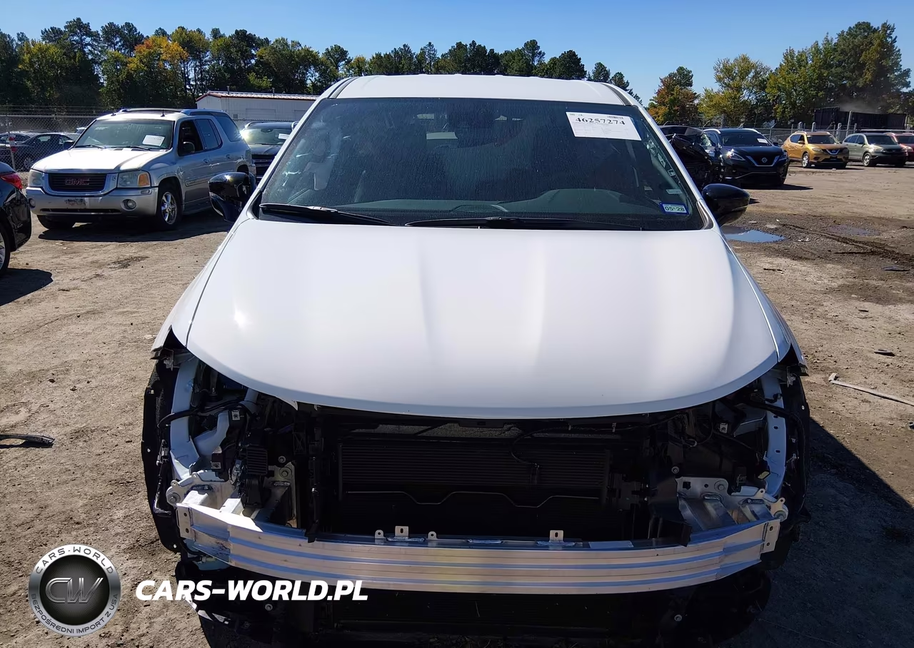 2027 Chrysler Pacifica VIN:2C4RC1BG8VR579511 - 13