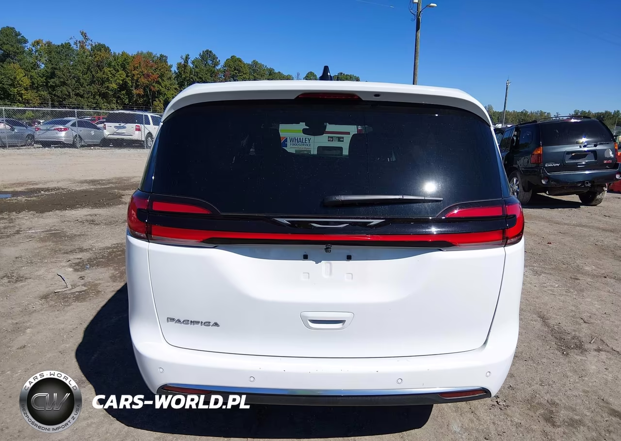 2027 Chrysler Pacifica VIN:2C4RC1BG8VR579511 - 17