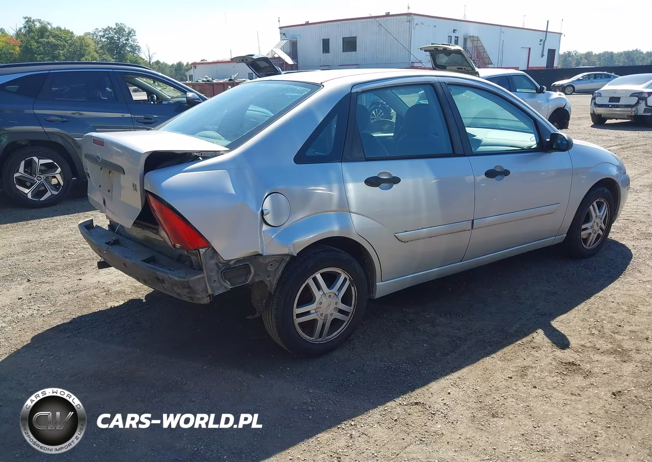 2003 Ford Focus Se VIN:1FAHP343X3W131058 - 4