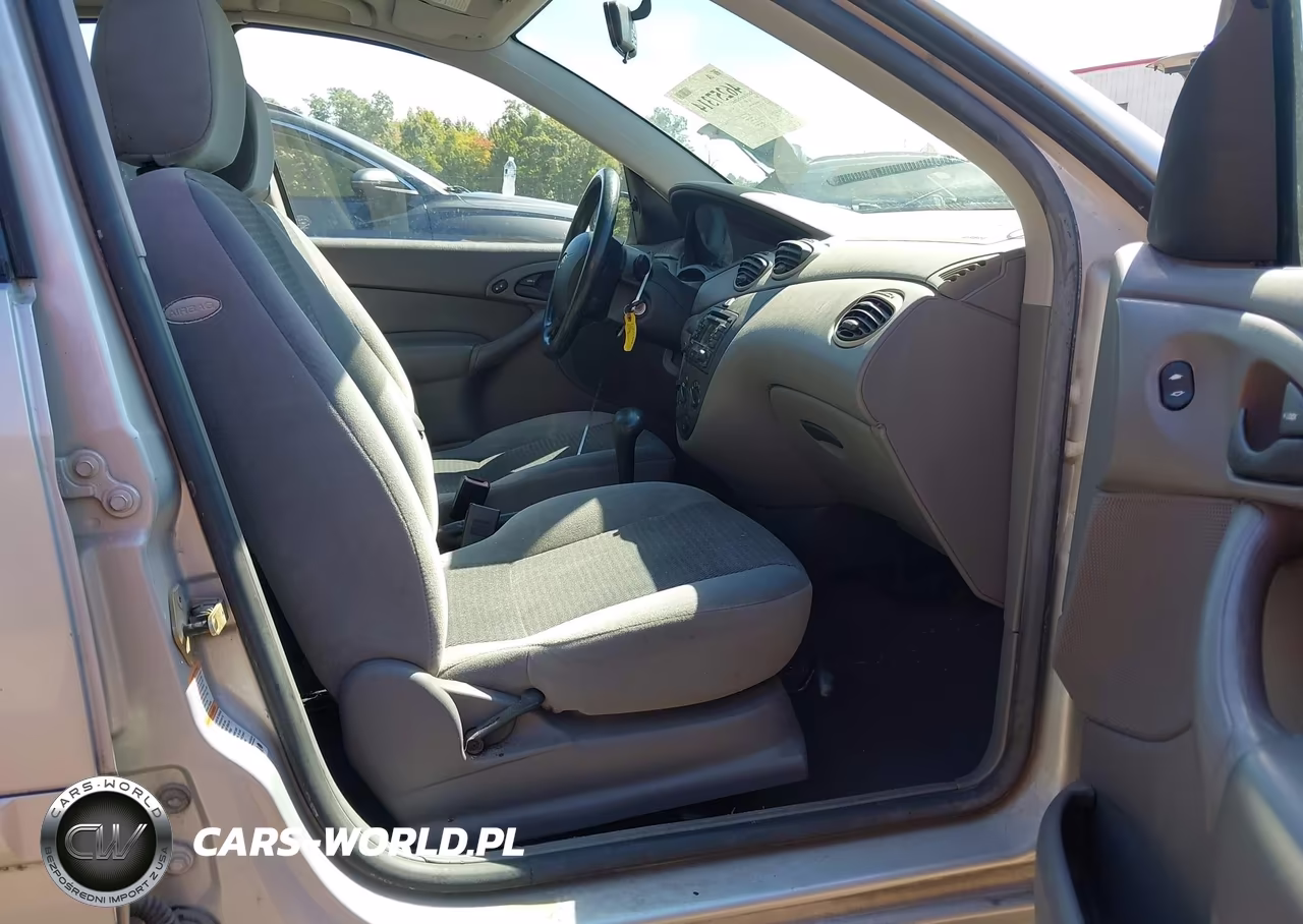 2003 Ford Focus Se VIN:1FAHP343X3W131058 - 5