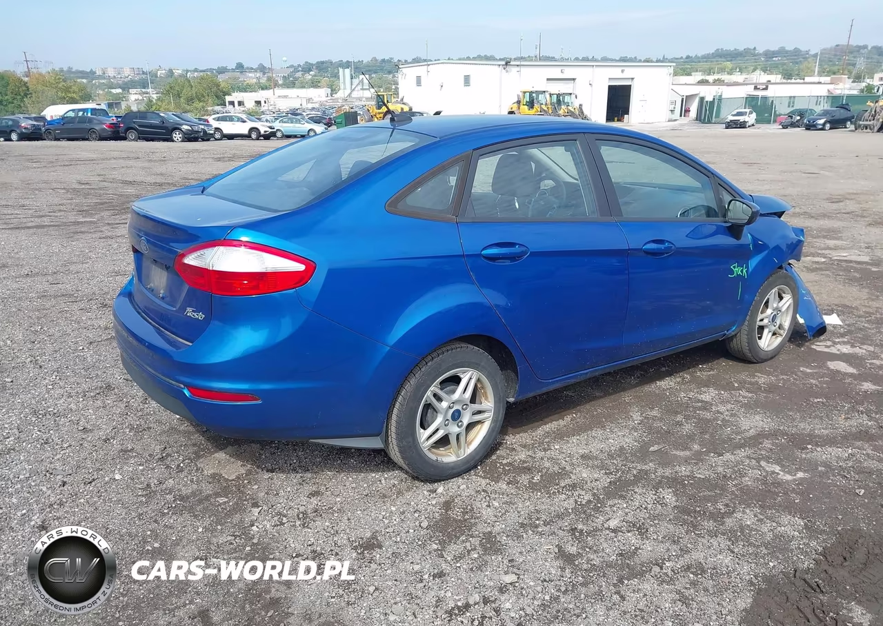 2019 Ford Fiesta Se VIN:3FADP4BJ3KM113117 - 4