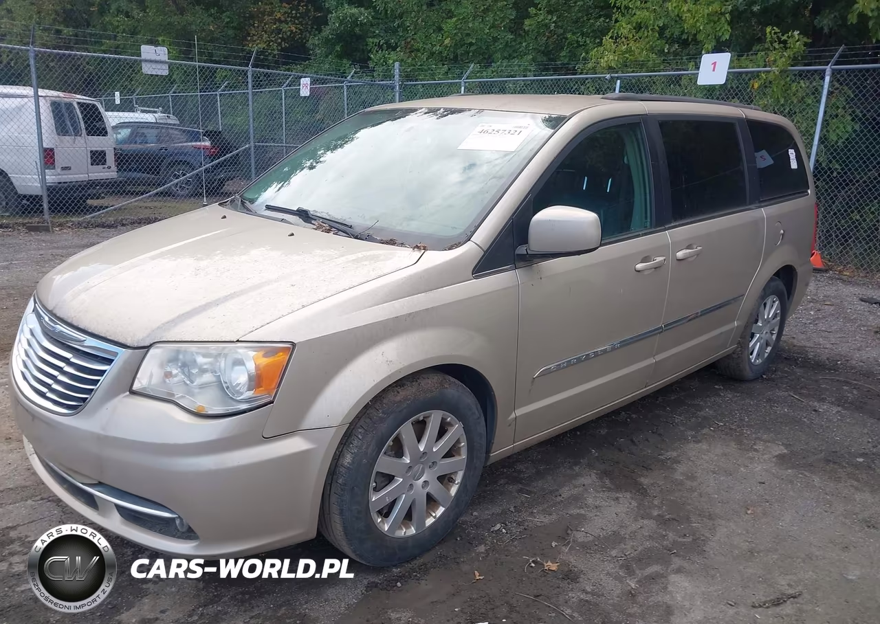 2015 Chrysler Town & Country Touring VIN:2C4RC1BG6FR587897 - 2