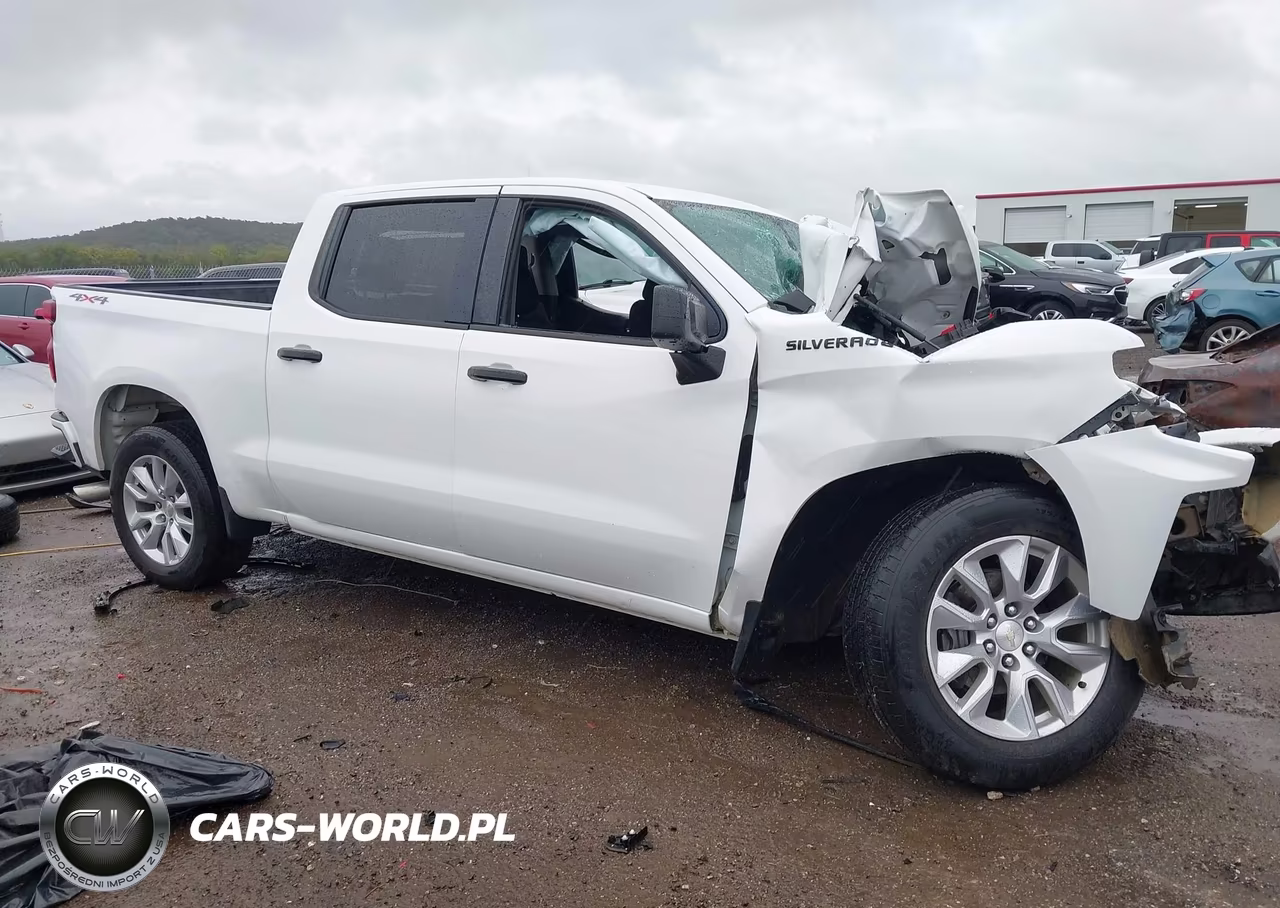 2020 Chevrolet Silverado 1500 4Wd Short Bed Custom VIN:3GCPYBEH2LG101364 - 12