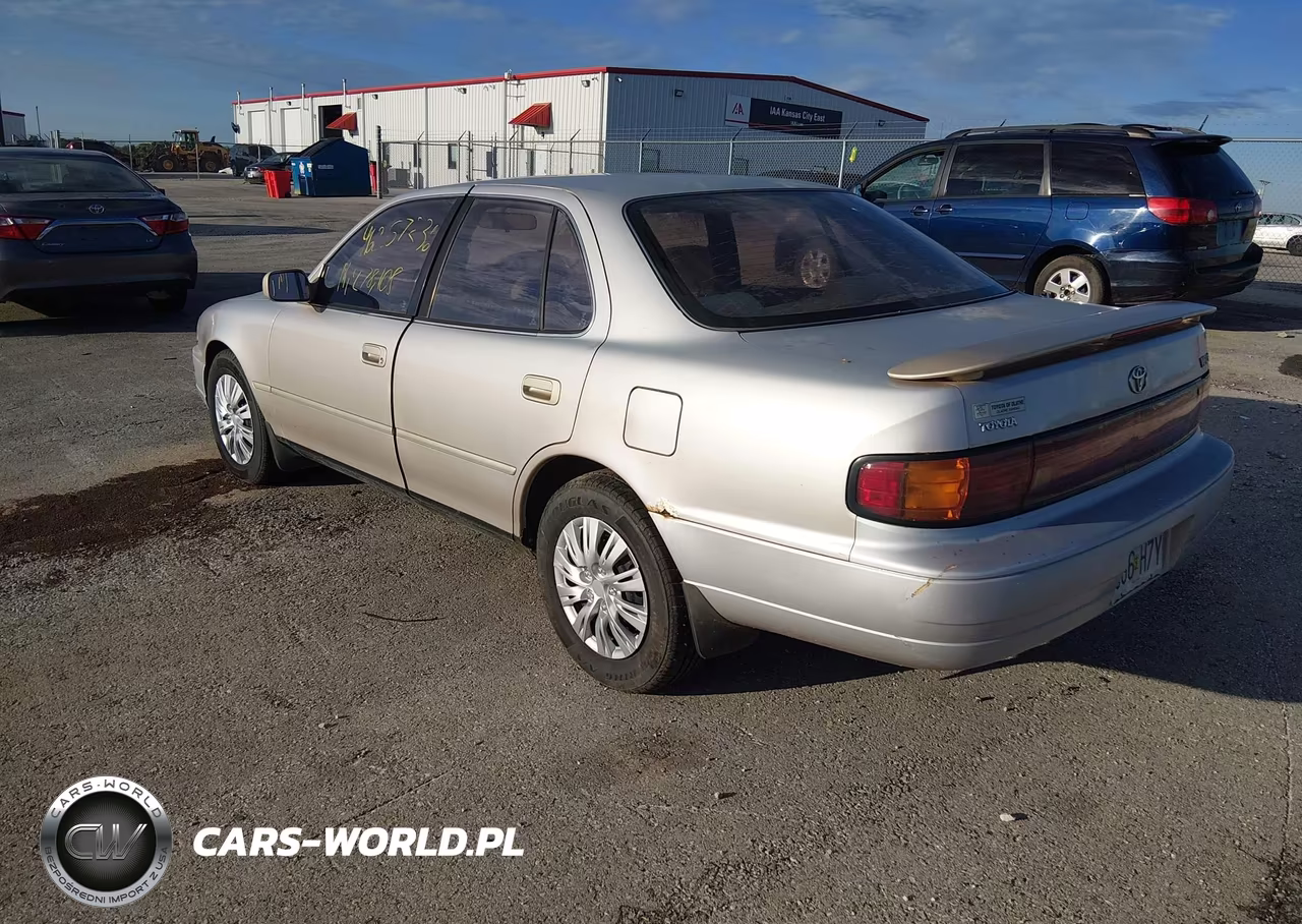 1994 Toyota Camry Le VIN:4T1GK12E2RU855470 - 3