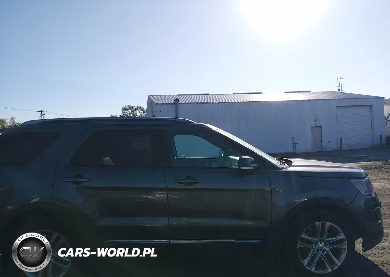 2016 Ford Explorer Xlt VIN:1FM5K8D82GGA33366 - 13