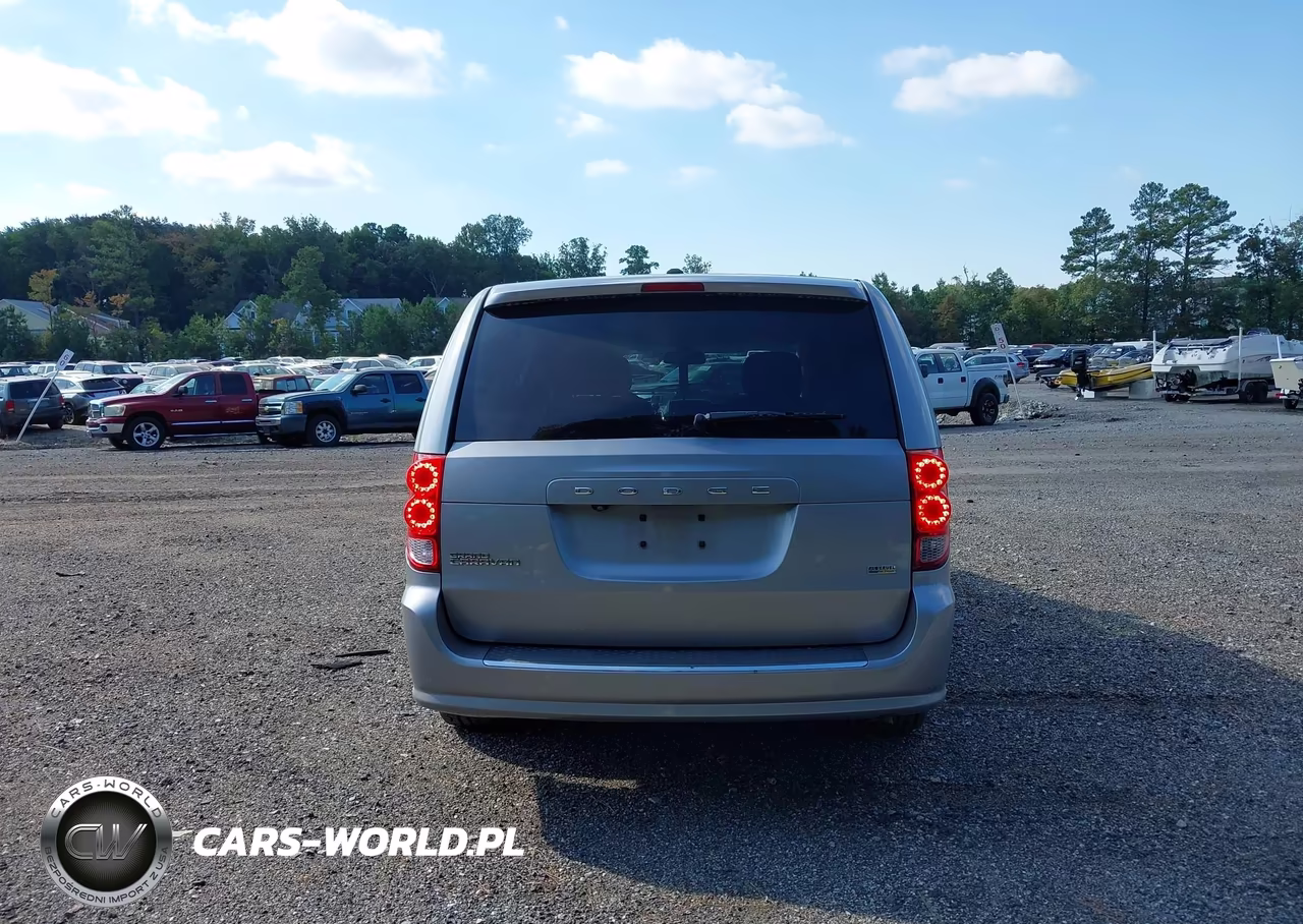 2018 Dodge Grand Caravan Se VIN:2C4RDGBG3JR313162 - 16