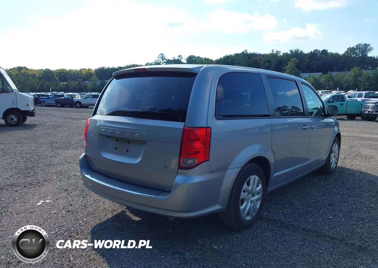 2018 Dodge Grand Caravan Se VIN:2C4RDGBG3JR313162 - 4