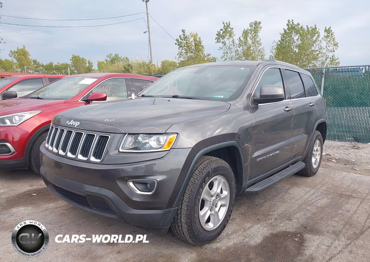 2015 Jeep Grand Cherokee Laredo VIN:1C4RJFAG2FC142313 - 2