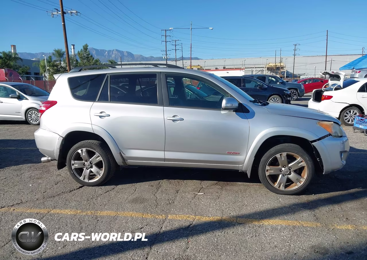 2011 Toyota Rav4 Sport VIN:JTMWF4DV6B5037808 - 13