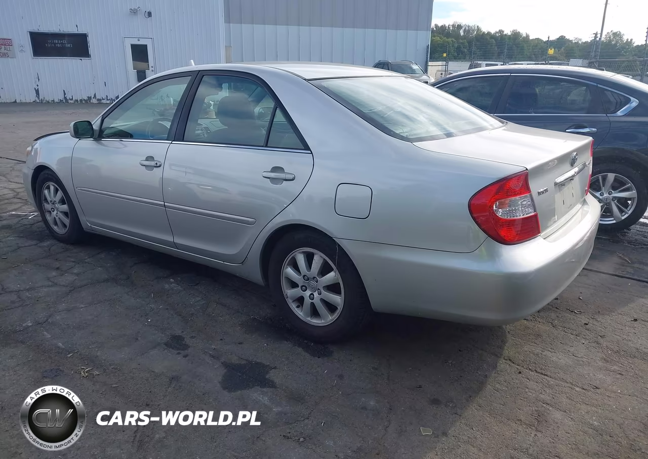 2003 Toyota Camry Xle V6 VIN:4T1BF30KX3U554536 - 3