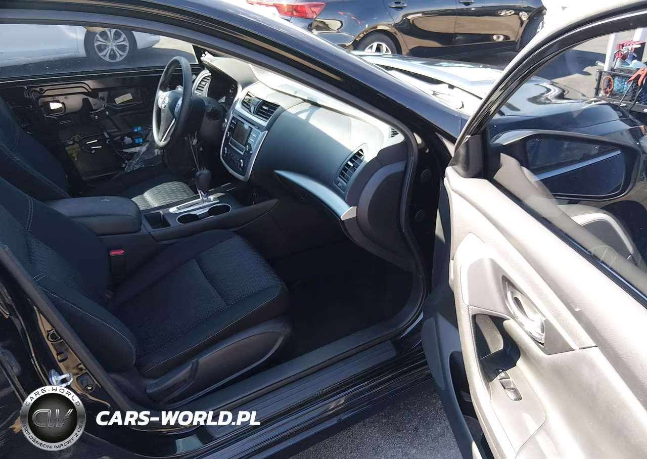 2016 Nissan Altima 2.5 S VIN:1N4AL3AP2GC246443 - 5