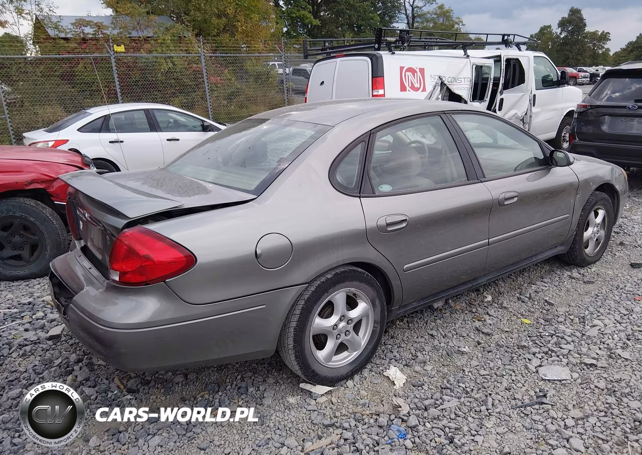 2003 Ford Taurus Ses VIN:1FAFP55SX3A261976 - 4