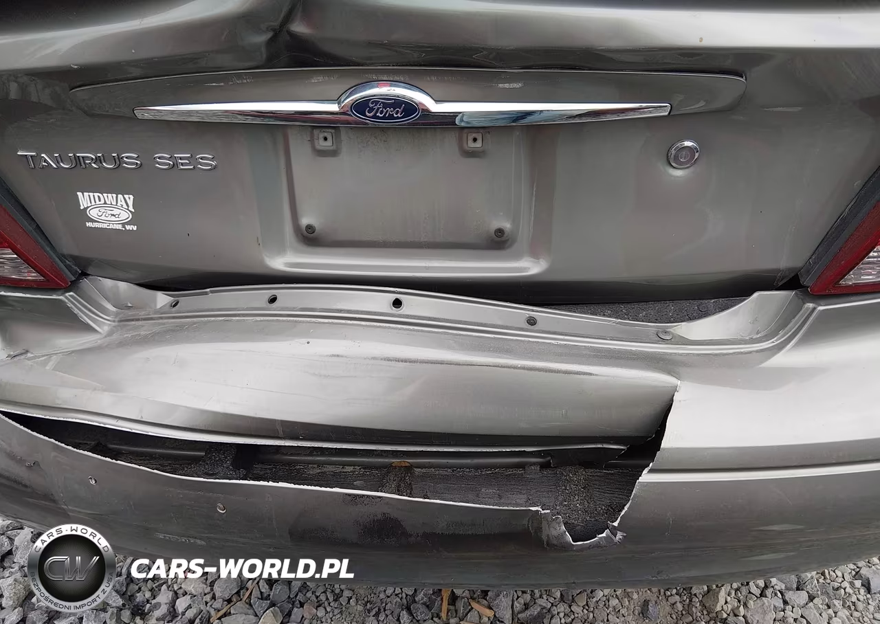 2003 Ford Taurus Ses VIN:1FAFP55SX3A261976 - 6
