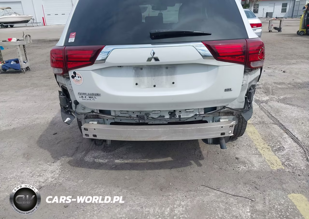 2020 Mitsubishi Outlander Sel 2.4 VIN:JA4AD3A32LZ013037 - 18