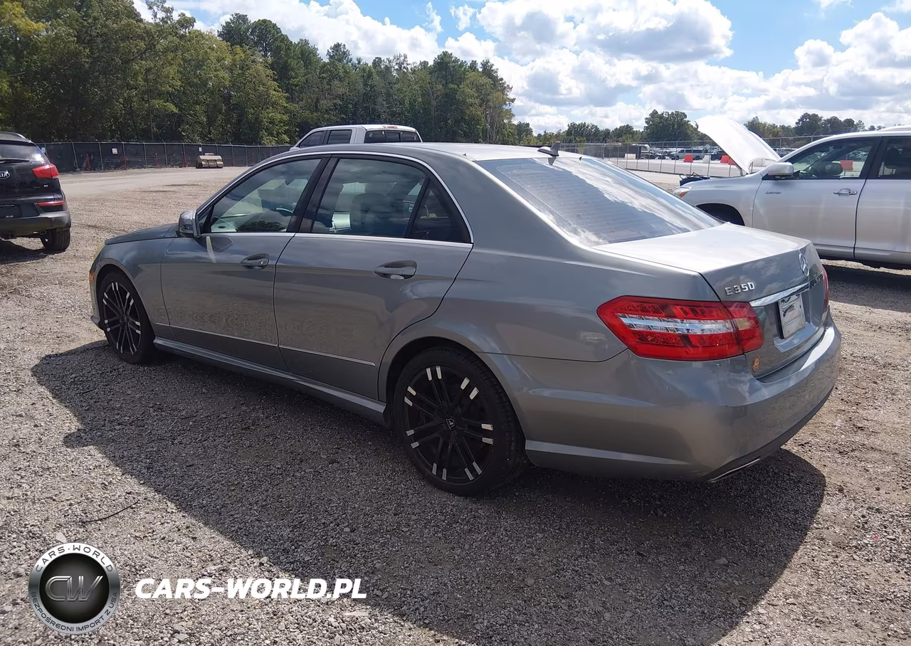 2010 Mercedes-Benz E 350 VIN:WDDHF5GB9AA065856 - 3