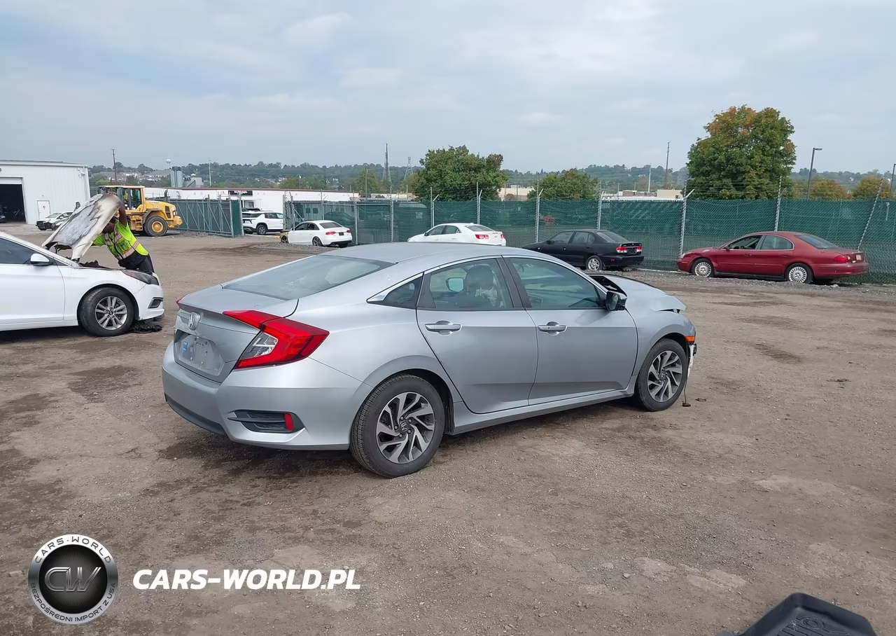 2016 Honda Civic Ex VIN:19XFC2F7XGE217462 - 4