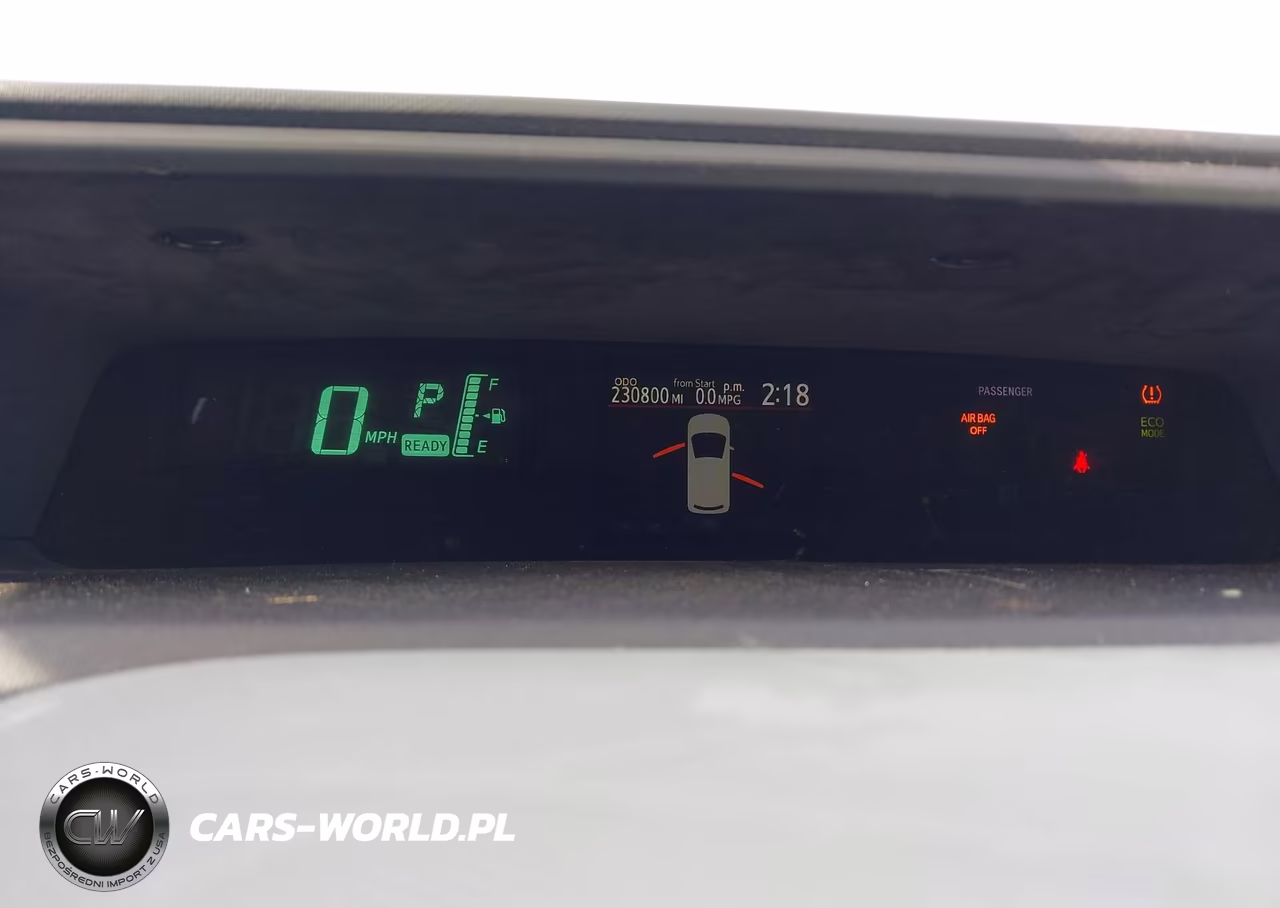 2012 Toyota Prius C Three VIN:JTDKDTB33C1503655 - 7