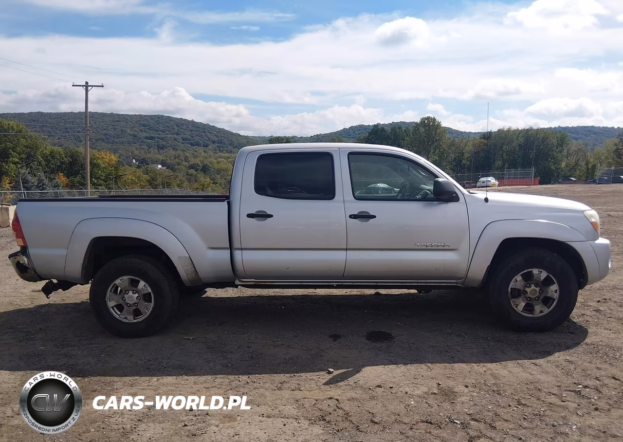 2005 Toyota Tacoma Base V6 VIN:5TEMU52N05Z069080 - 13