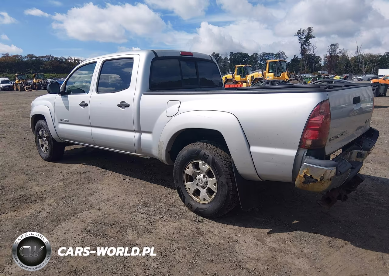 2005 Toyota Tacoma Base V6 VIN:5TEMU52N05Z069080 - 3