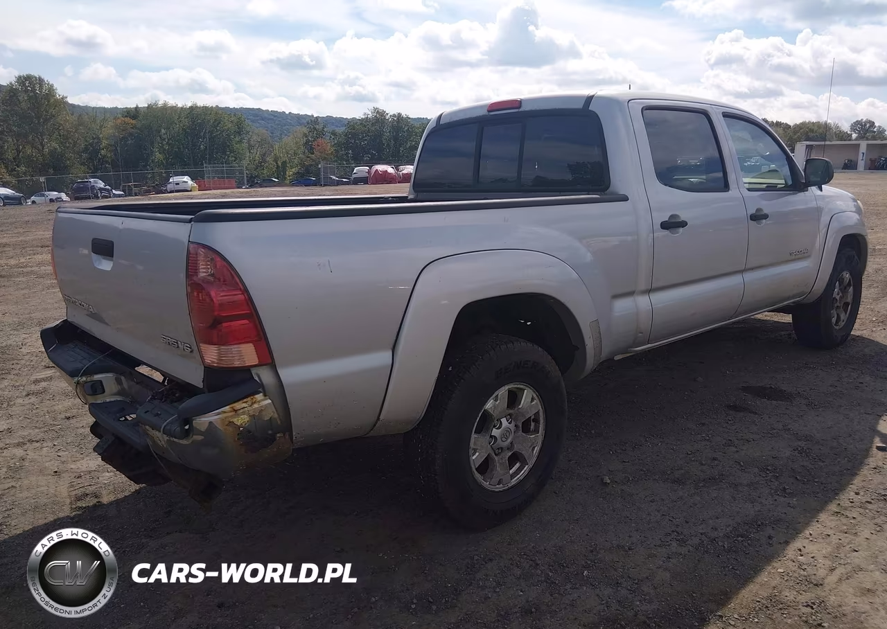 2005 Toyota Tacoma Base V6 VIN:5TEMU52N05Z069080 - 4