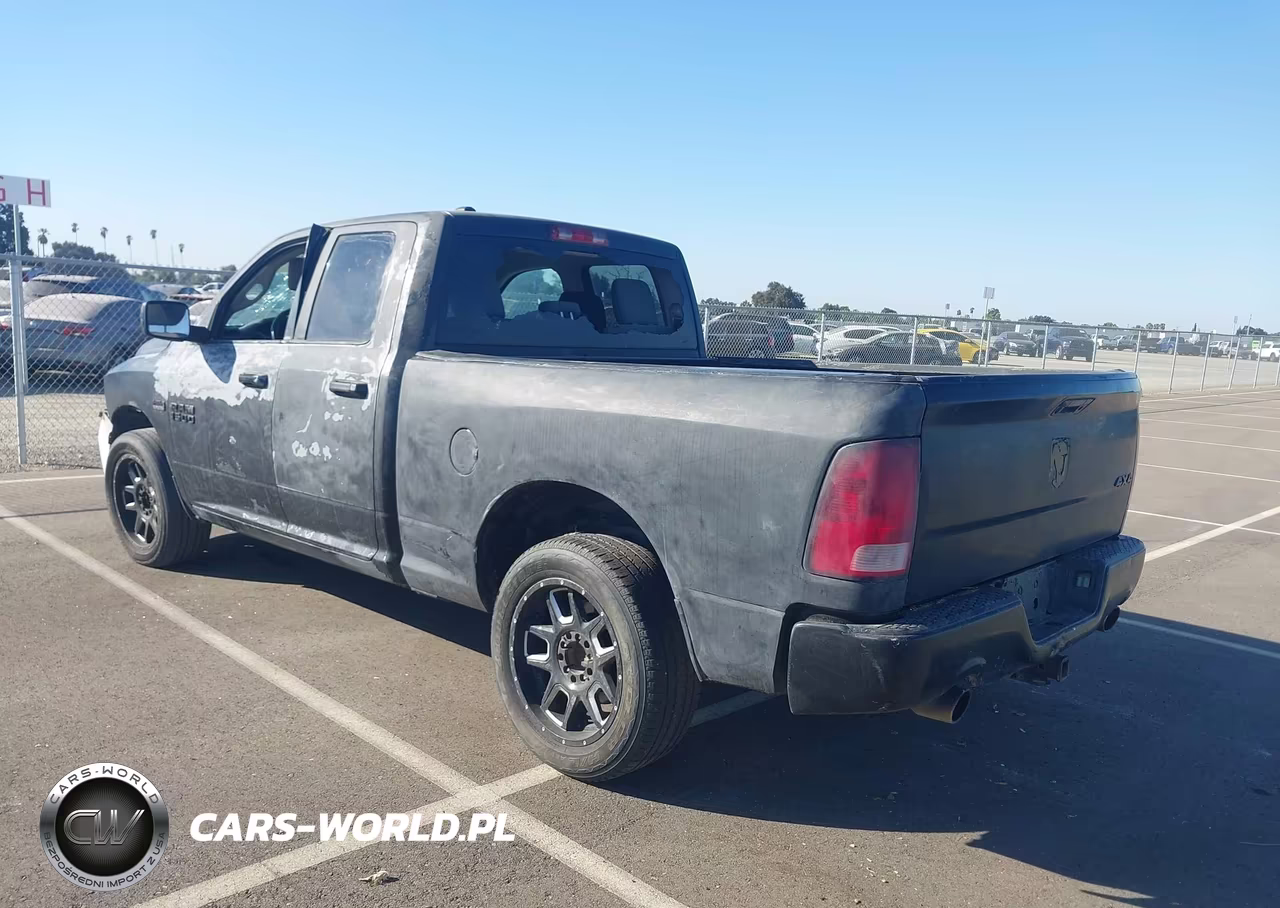 2015 Ram 1500 Express VIN:1C6RR7FTXFS718392 - 3