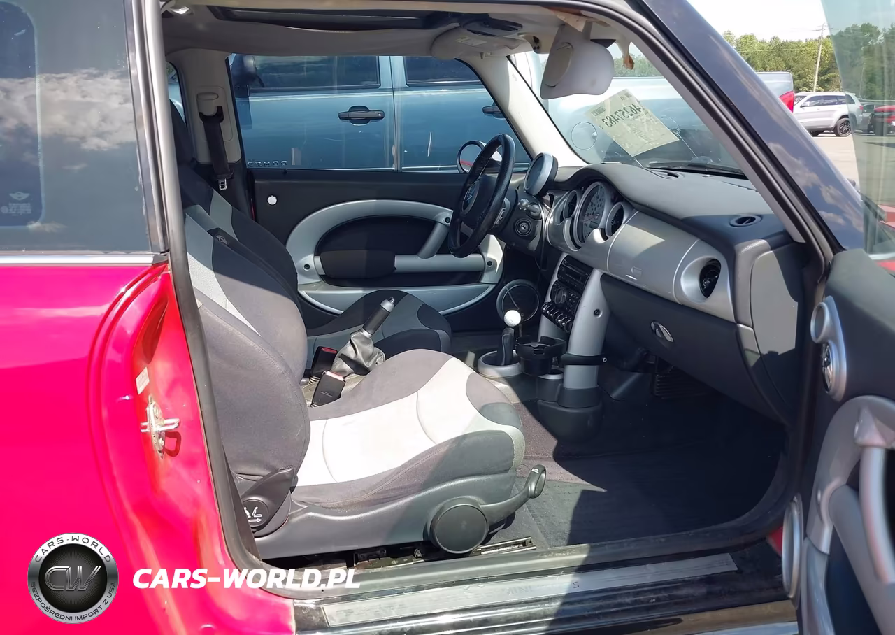 2004 Mini Cooper S VIN:WMWRE33474TD88695 - 5