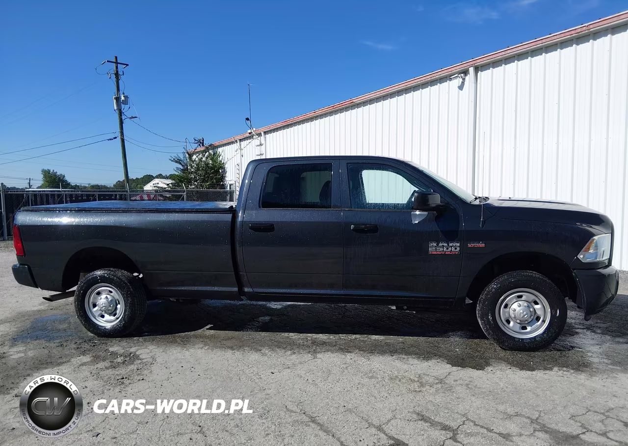 2018 Ram 2500 Tradesman 4X2 8' Box VIN:3C6TR4HT1JG356003 - 18