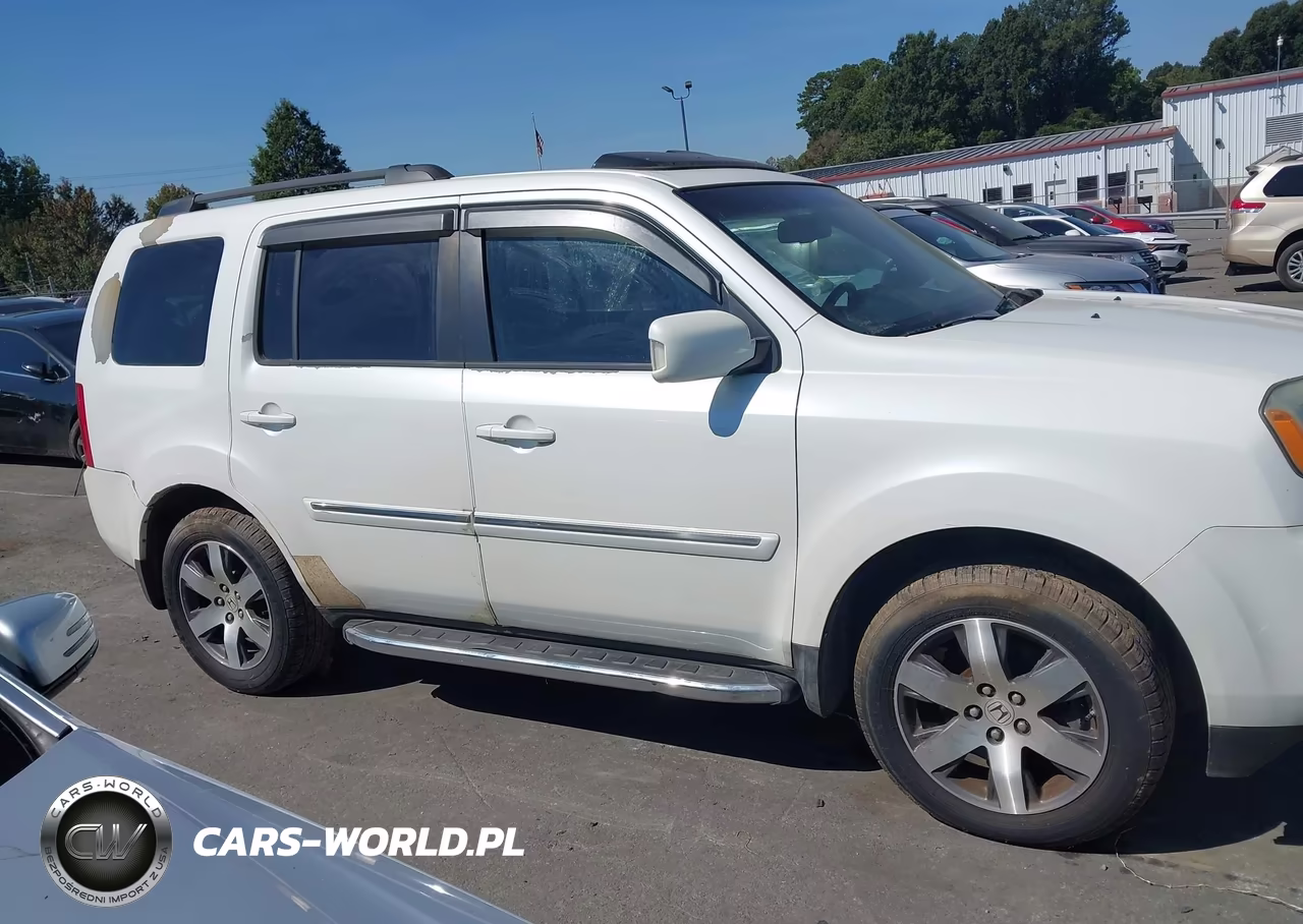 2012 Honda Pilot Touring VIN:5FNYF3H98CB008410 - 13
